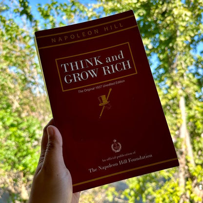 Think and Grow Rich: The Landmark Bestseller Now Revised and Updated for the 21st Century (Think and Grow Rich Series)